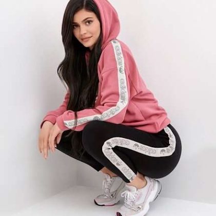 Adidas kylie jenner prix hotsell